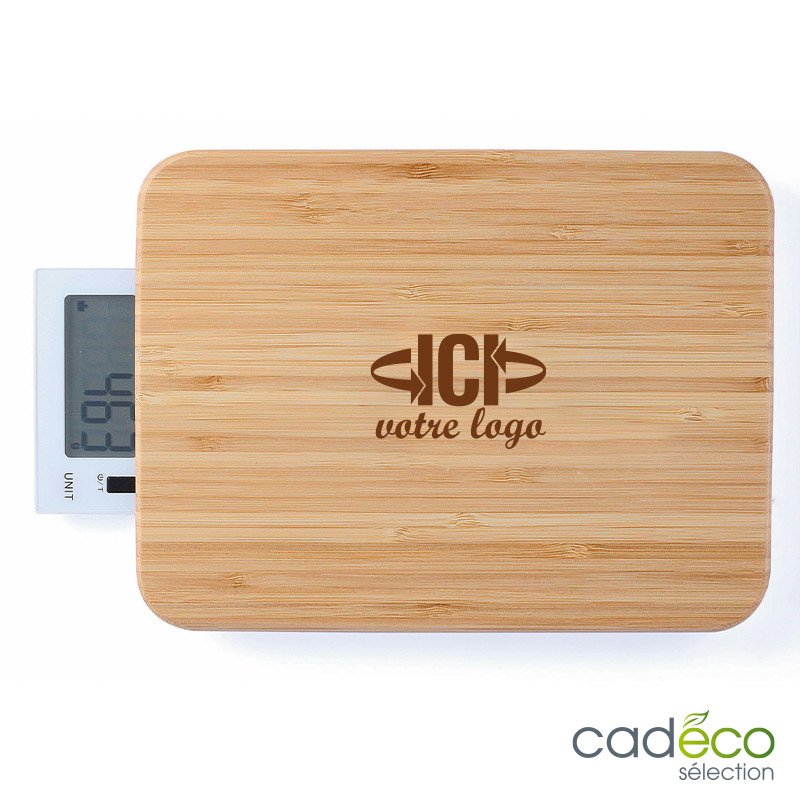 Planche à découper et balance STREMWOOD